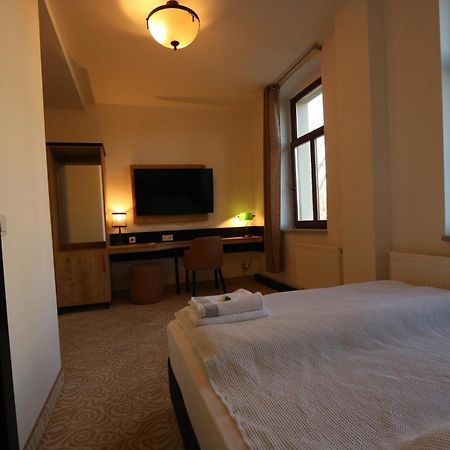 Am Fluss Saale Hotel Weissenfels Exterior photo